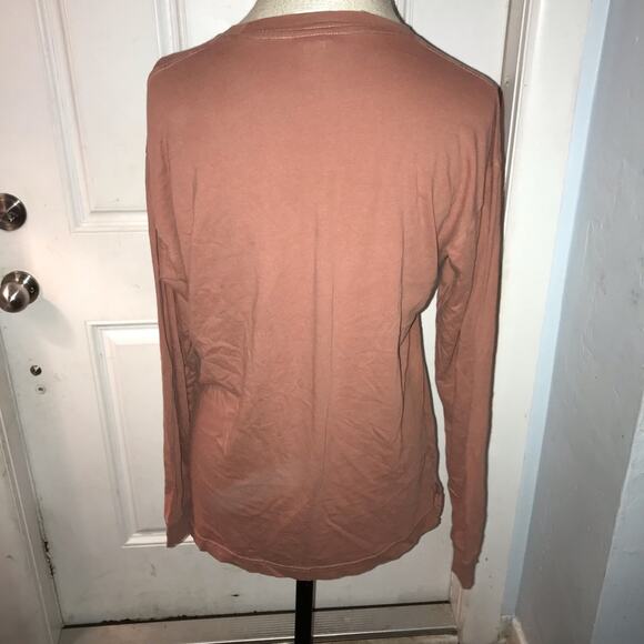 Victoria’s Secret PINK dusty rose long sleeved shirt with pocket and P emblem S - Picture 3 of 4